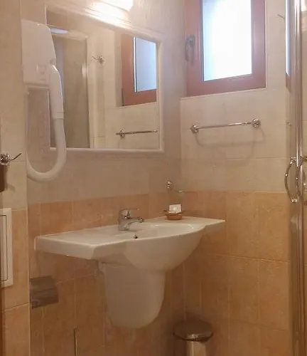 Konukevi Bella Vista 3*